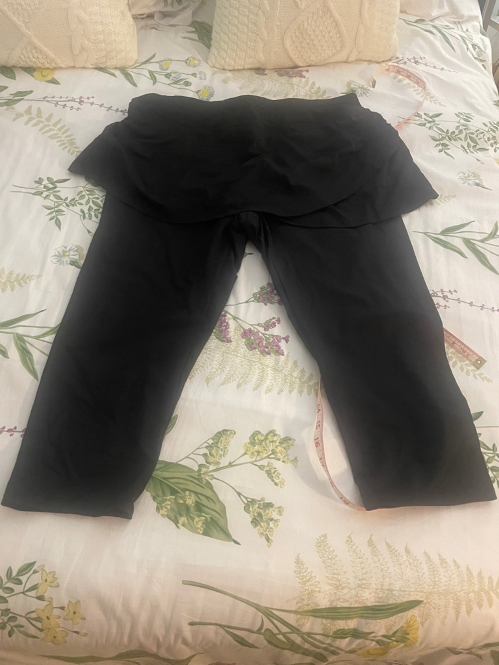 Lands' End Black Women's Swim Coverup Capris